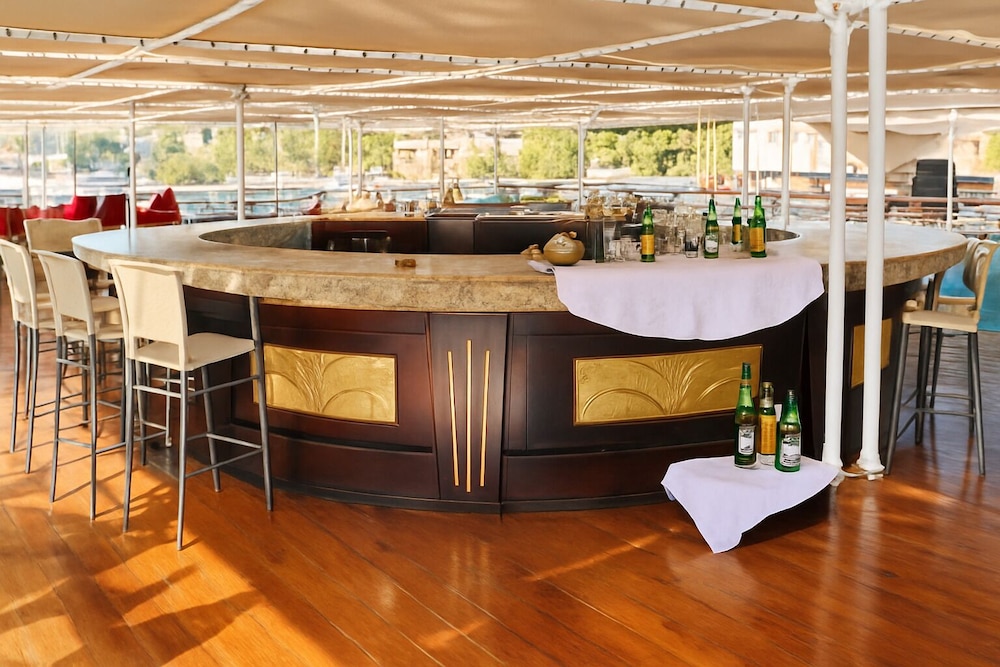 Nile Cruise Prestige every Friday from Aswan 3 nights and every Monday from Luxor 4 nights