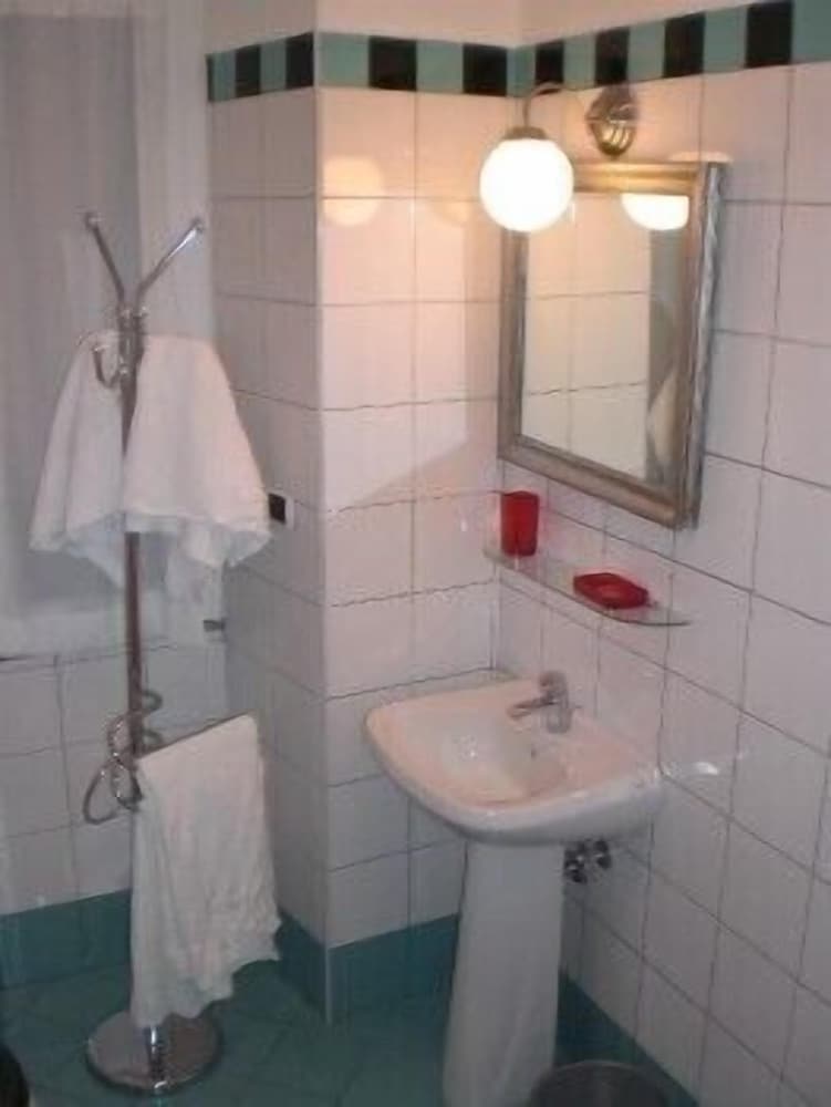 B&B De Blasio