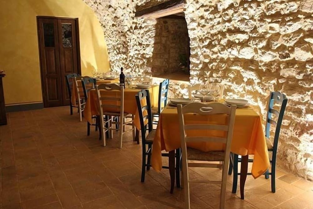 Agriturismo Casale la Palombara