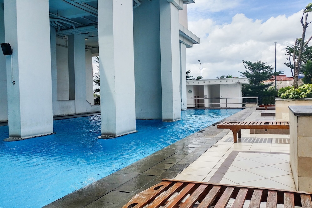 Spacious 3Br At Pakubuwono Terrace Apartment