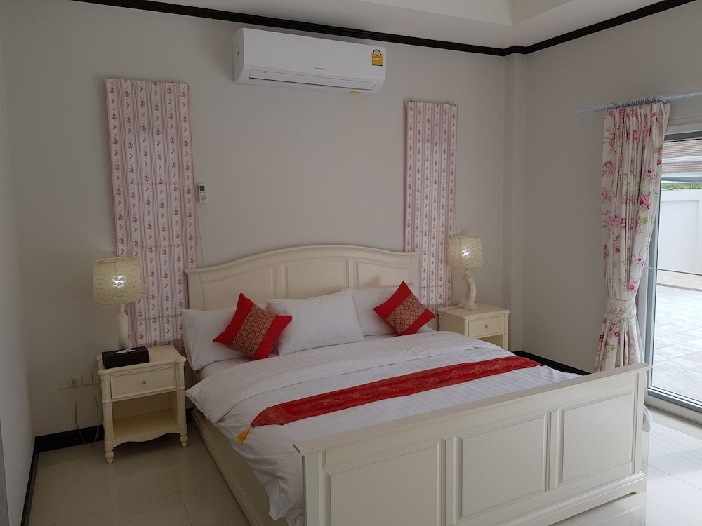 Punika Pool Villa Hua Hin