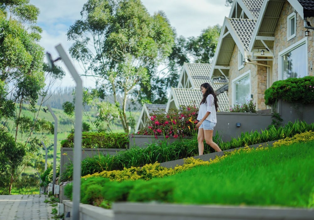 AJ Gable clouds Ooty by VOYE HOMES