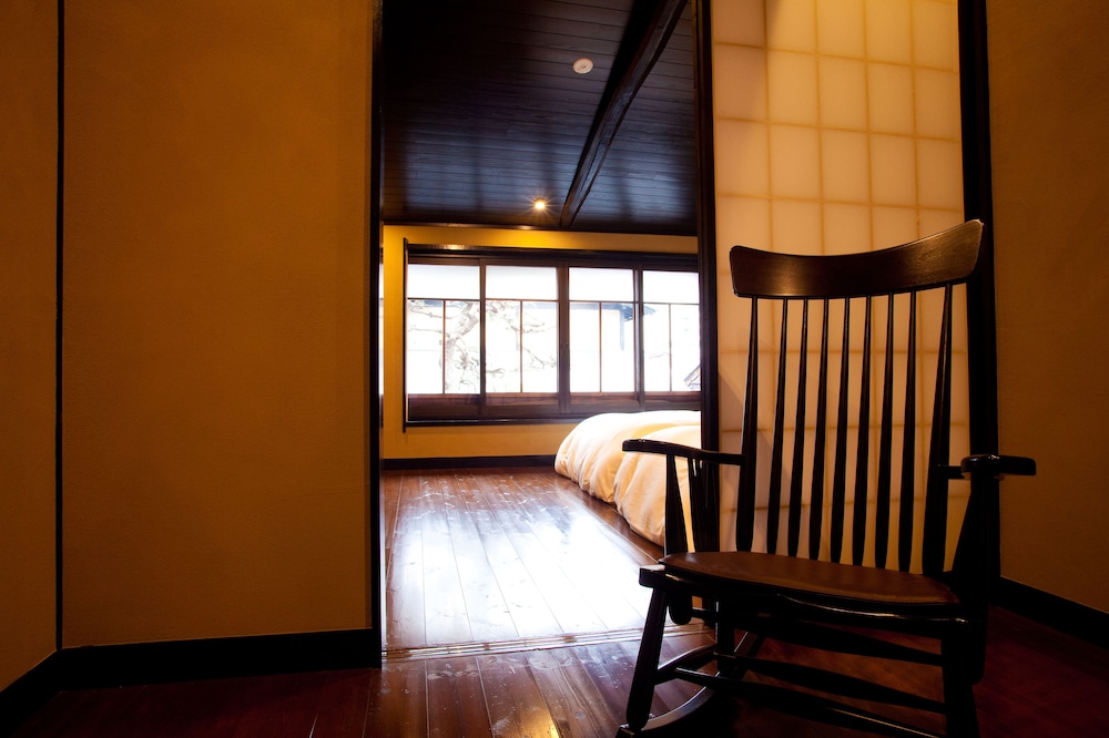 Campton Kyoto Nishijin 9 Arima 10