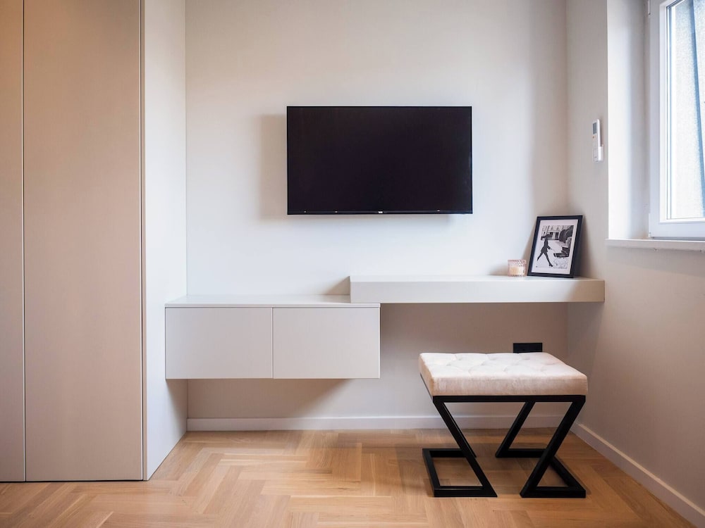 Residence Republic Square- Luxury at Top Location