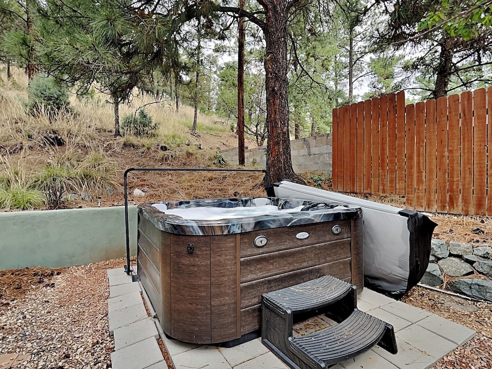 Double Elk Lodge by Ruidoso Vacation Rentals