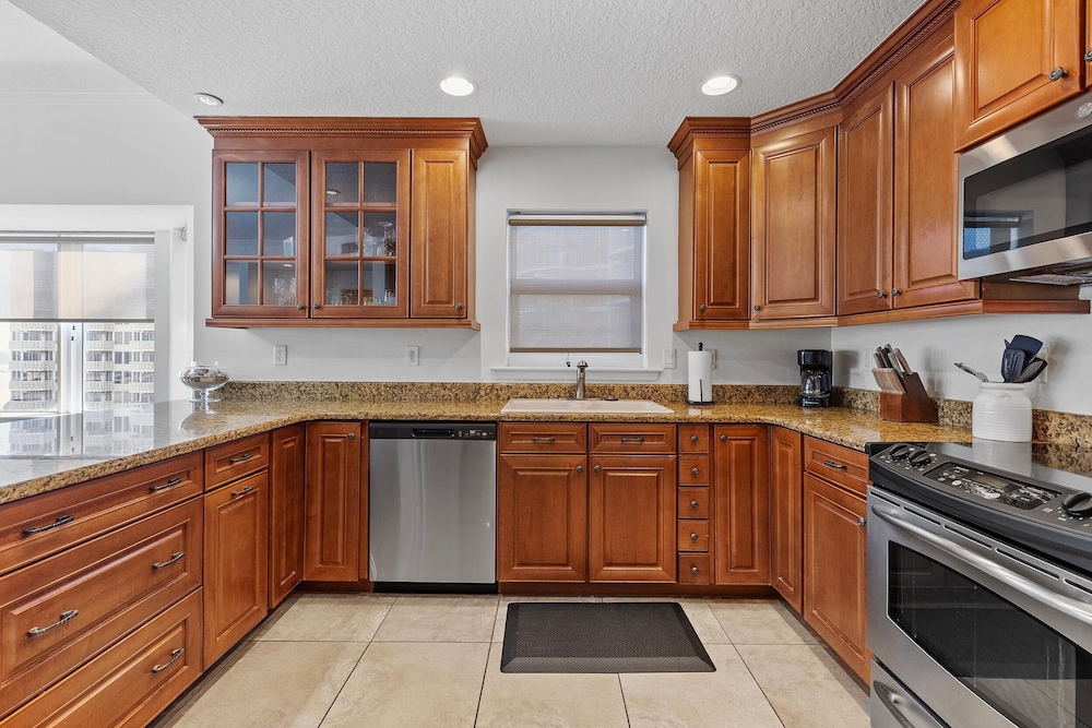 Atlantic Villas 302