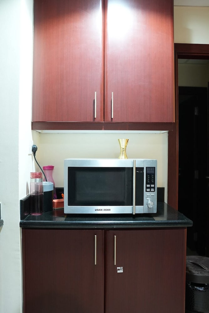 Free Gym and Pool Near to Beach Bunk Bed
