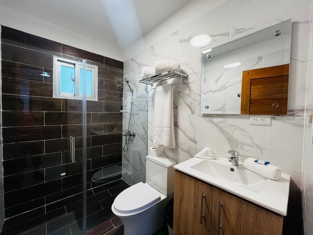 4BR 14 pax Twin Villa-Bbq & private pool