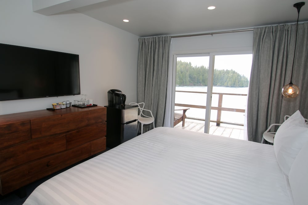 Tofino Vacations - Duffin Cove Oceanfront Lodging - Property Image 34