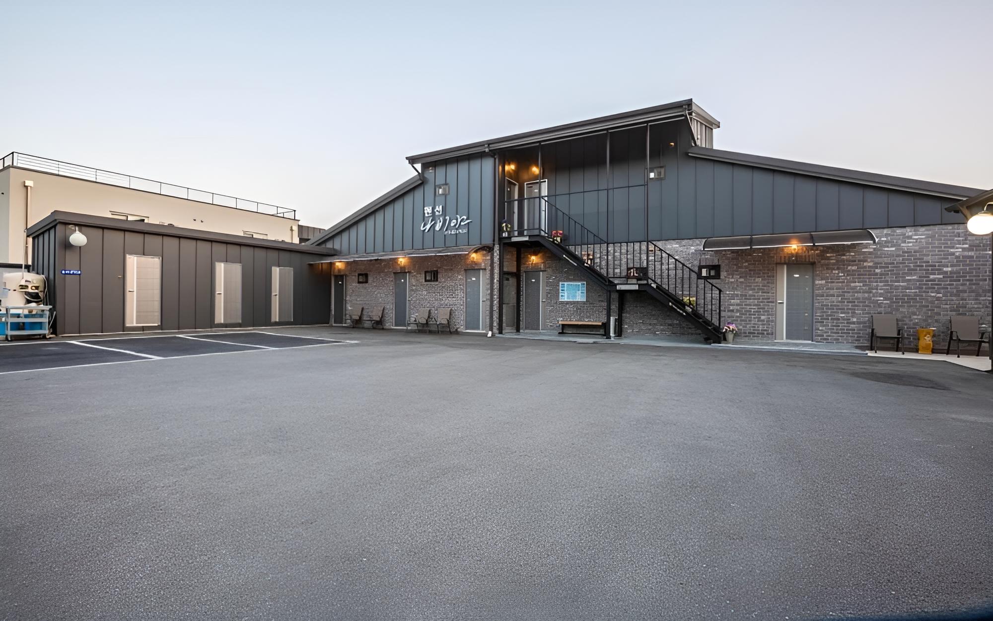 Photo 63
