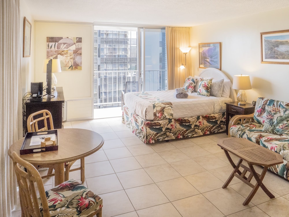 Tropical Studios at Marine Surf Waikiki