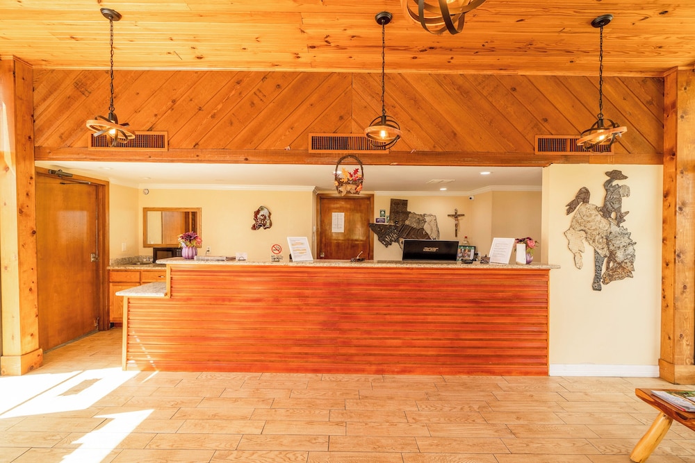 River Valley Motor Inn view 2