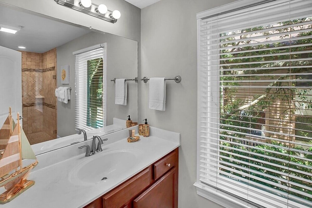 The Village At 74th 3 Bedroom Home