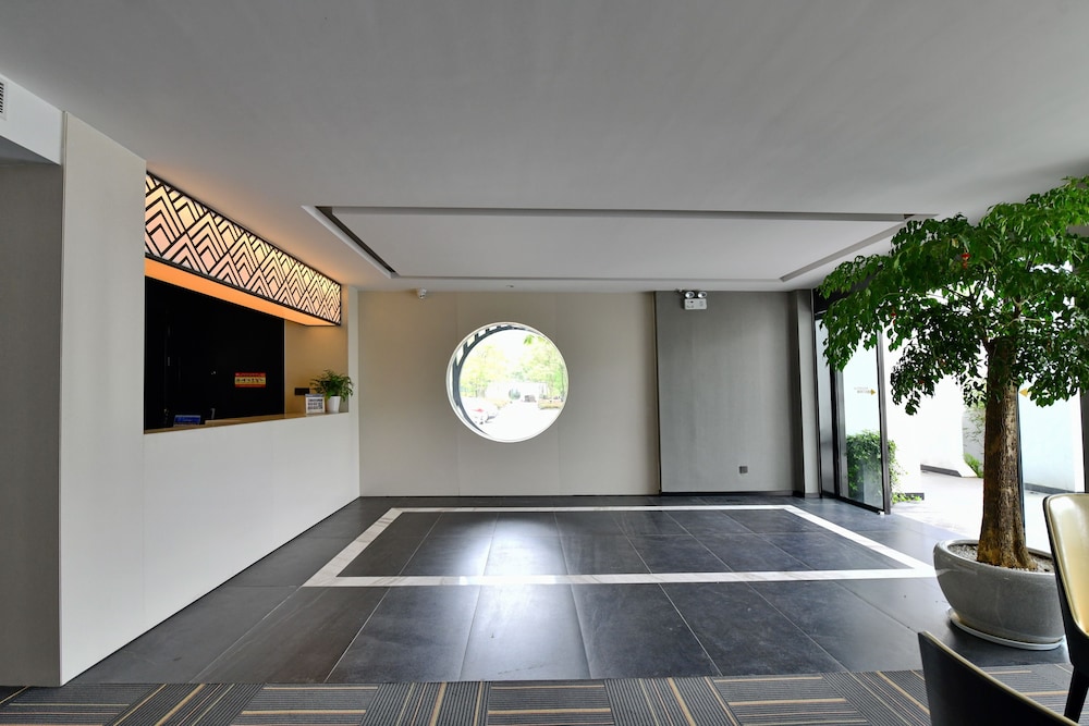 Dreamhouse view 2
