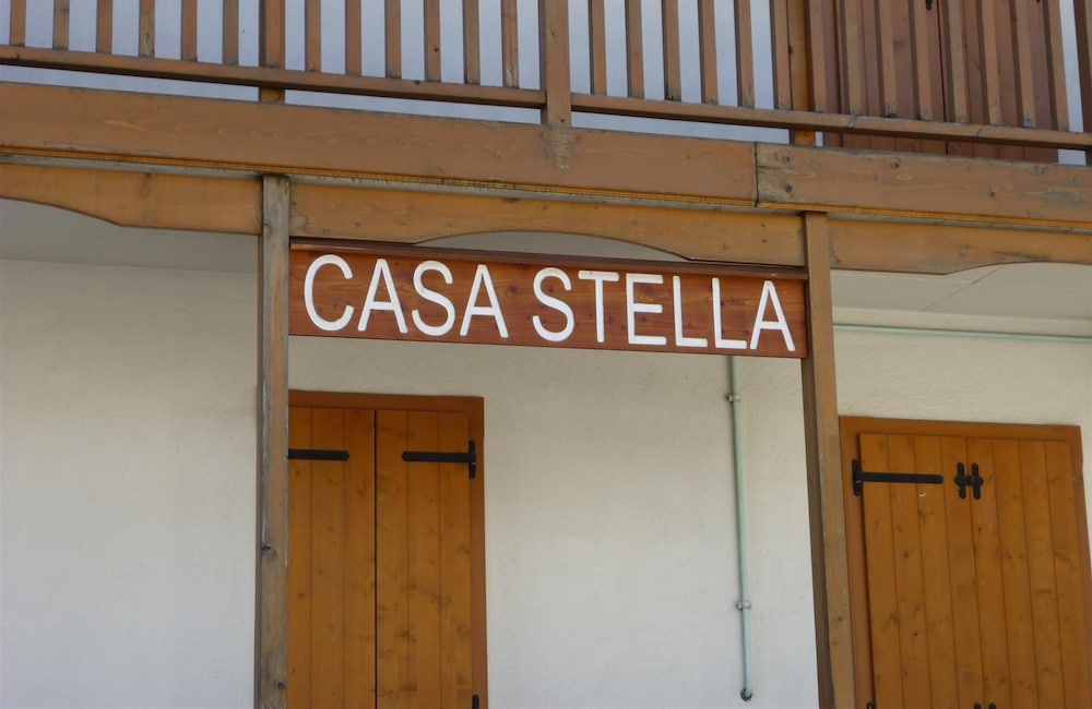 Casa Brostolade view 2