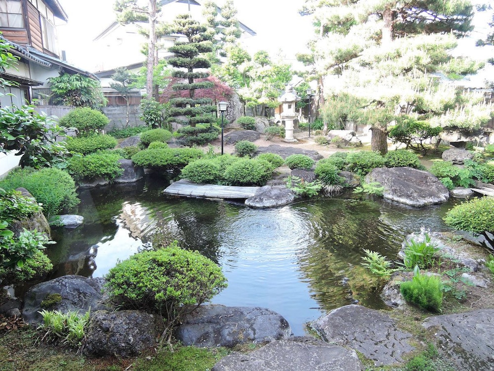 Photo 12