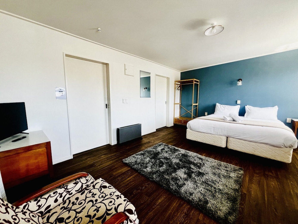 Bings Motel