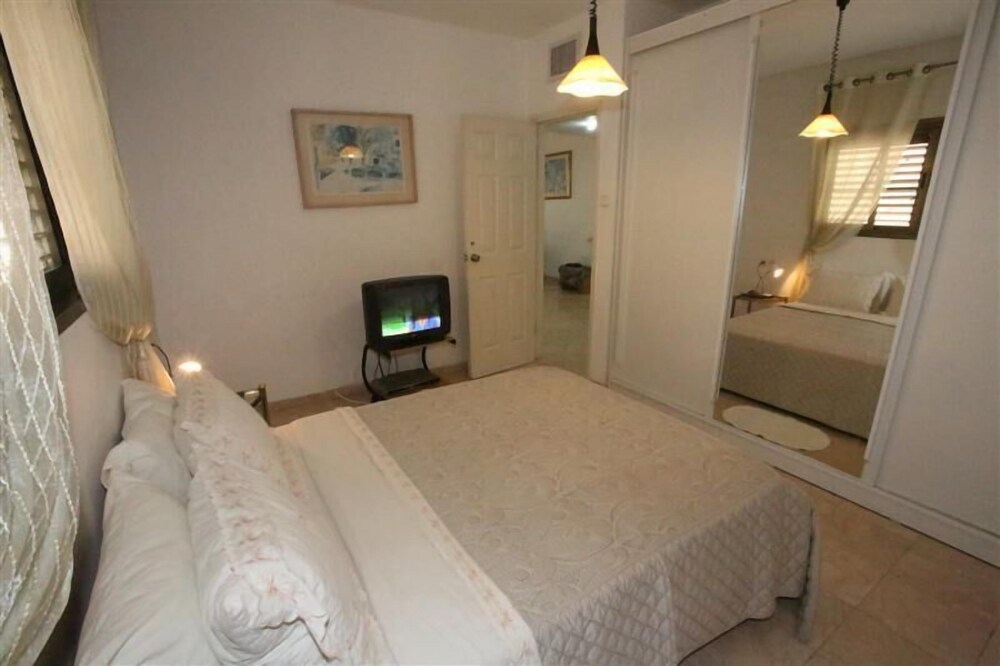 Elena Apartments