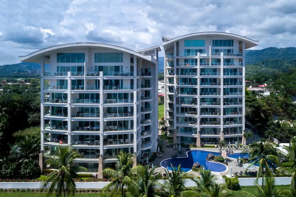 Diamante del Sol 202N Ocean View