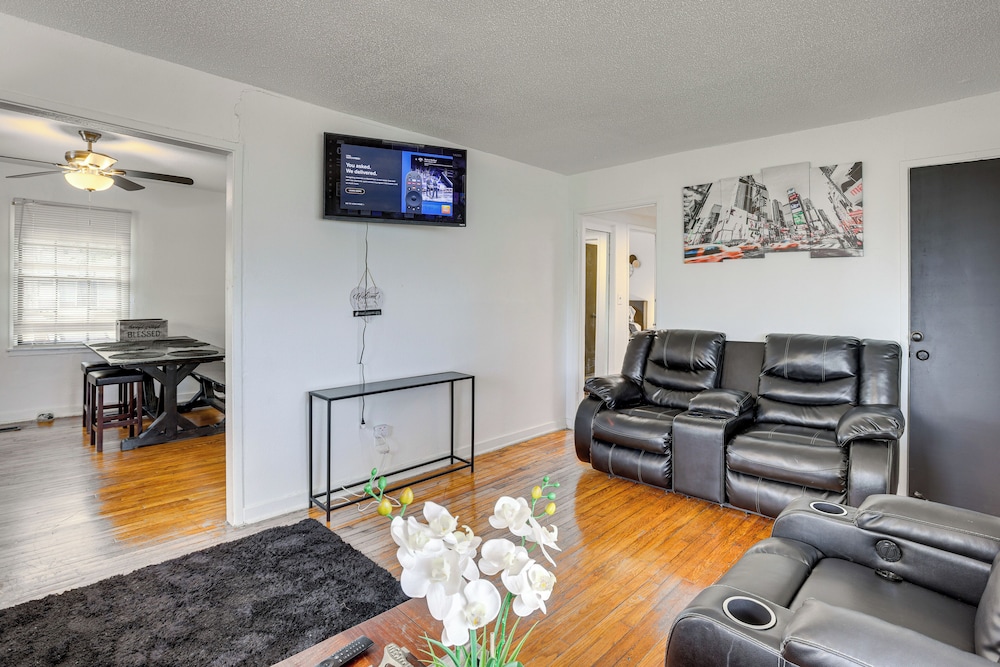 Birmingham Vacations - Residential Birmingham Home, 5 Mi to Downtown! - Property Image 5