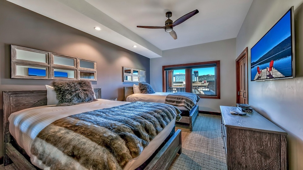 Heavenly Lake Tahoe Ski Resort