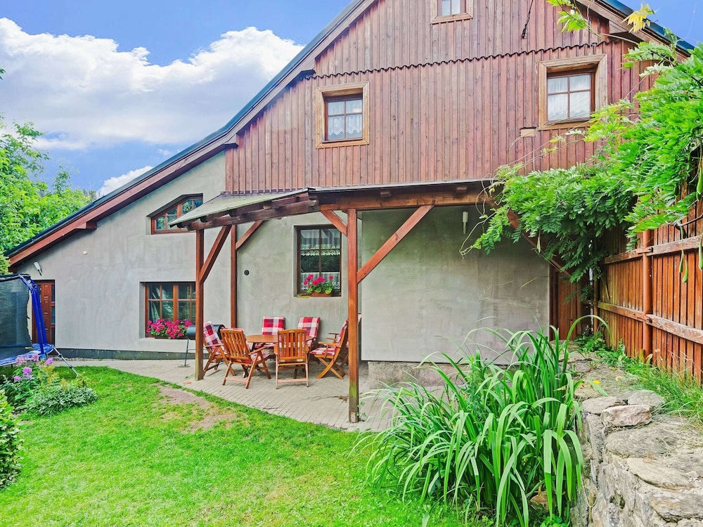 Modern Holiday Home in Cerny Dul With Private Garden