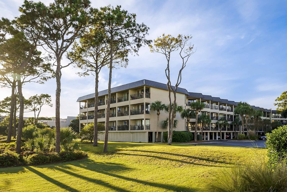 Hotel Oceanfront Hilton Head Island Condo w/ Pool! - Image 1