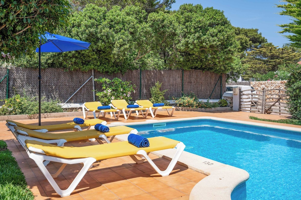Villa Flores Blanes