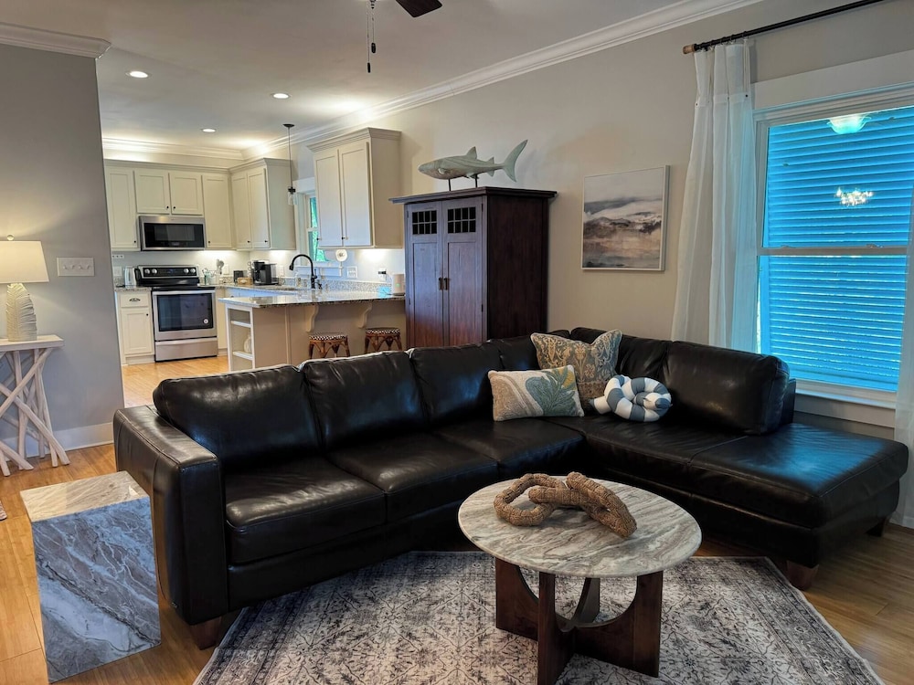 4005 Rookery 3 Sea Story With 2 Pools Beach Access and Lots of Beach Amenities