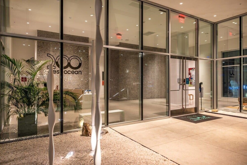 @ Marbella Lane - Panoramic Delight Dream Escape!
