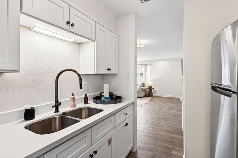 Porter Condos