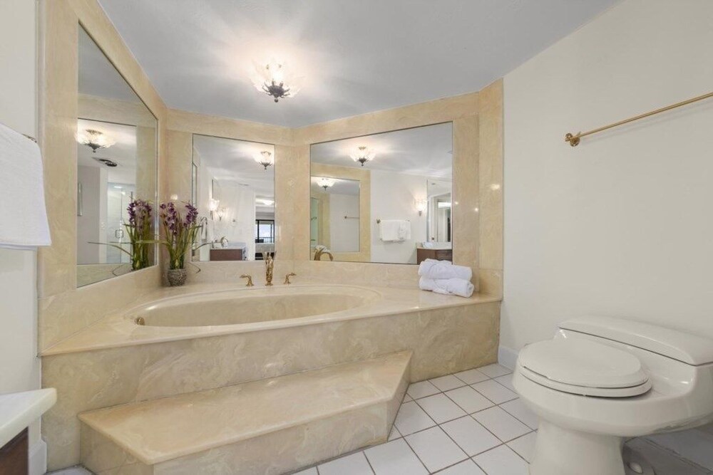 Pointe Santo A44 3 Bedroom Condo