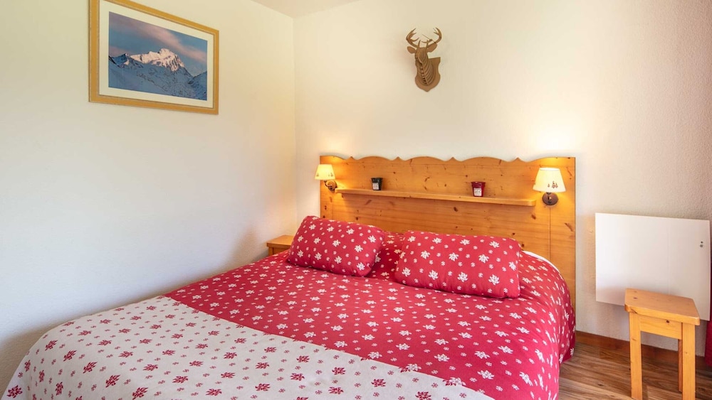 Apartment in Chamrousse With Mountain Views