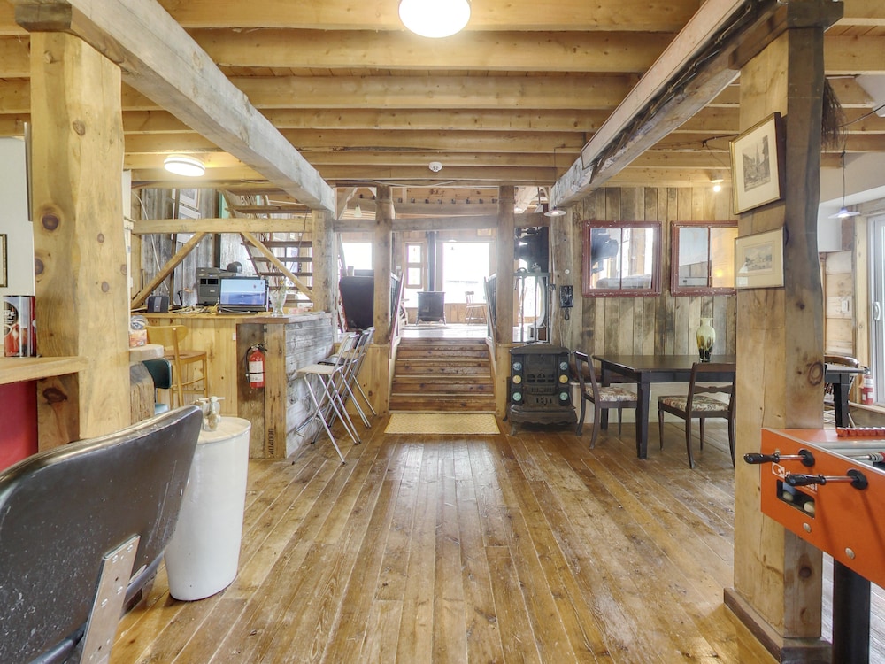 Historical Stockdale Mill view 3