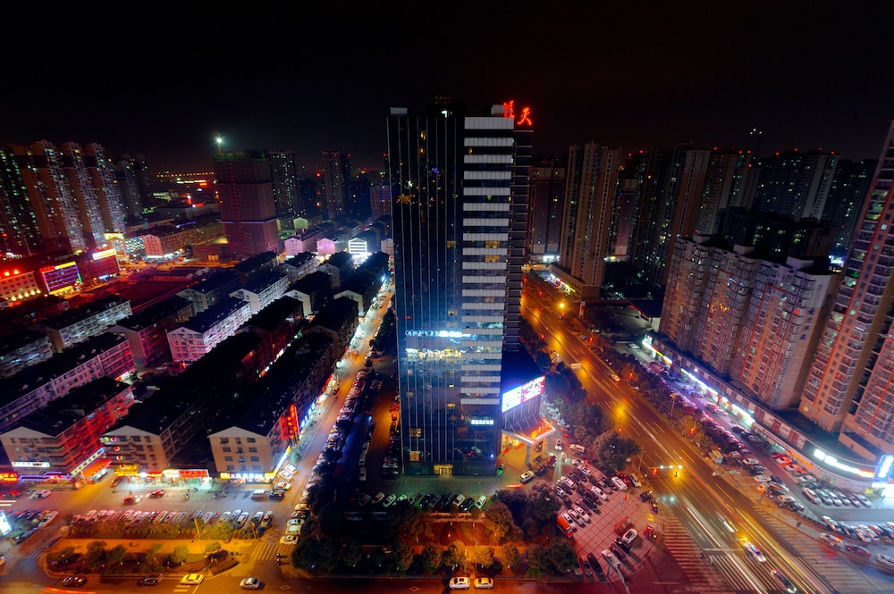 Xingsha Huatian Grand Hotel