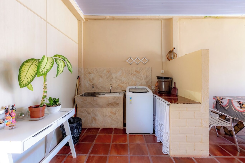 Casa 3 Quartos com Wi-fi Ar e Churrasqueira