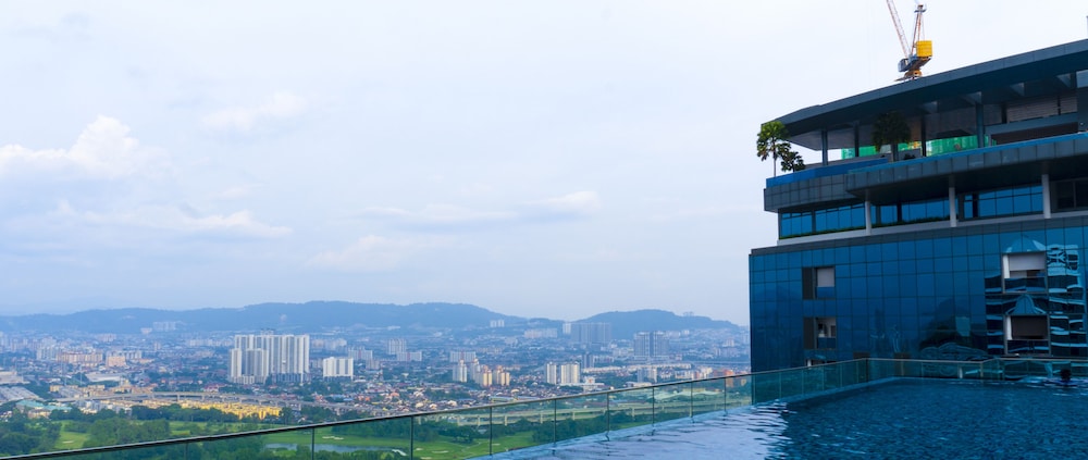 The Manor Suites KLCC by Moonway