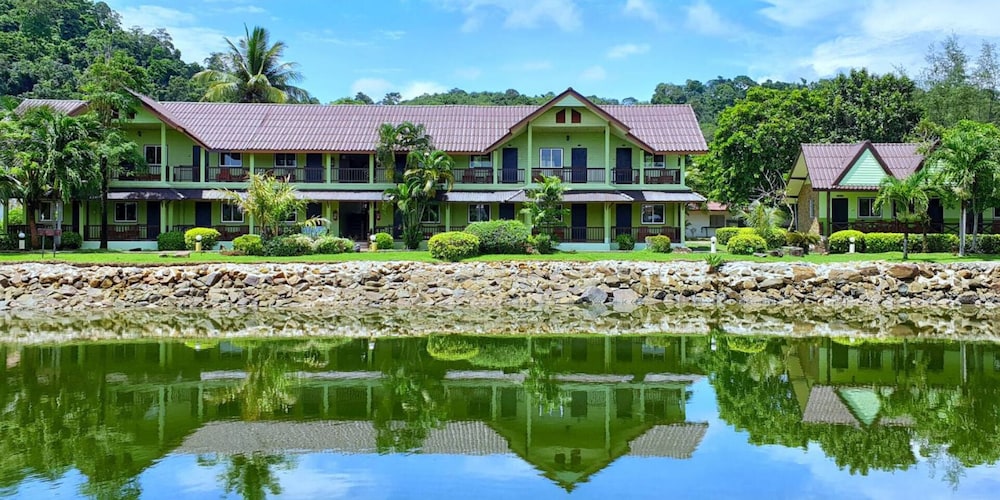 Klong Prao Resort