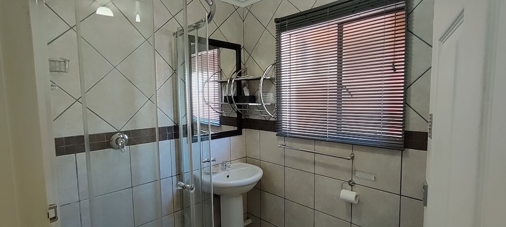 Premiere Guest House