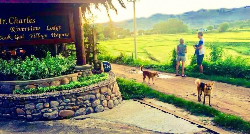 Mr. Charles Riverview Lodge