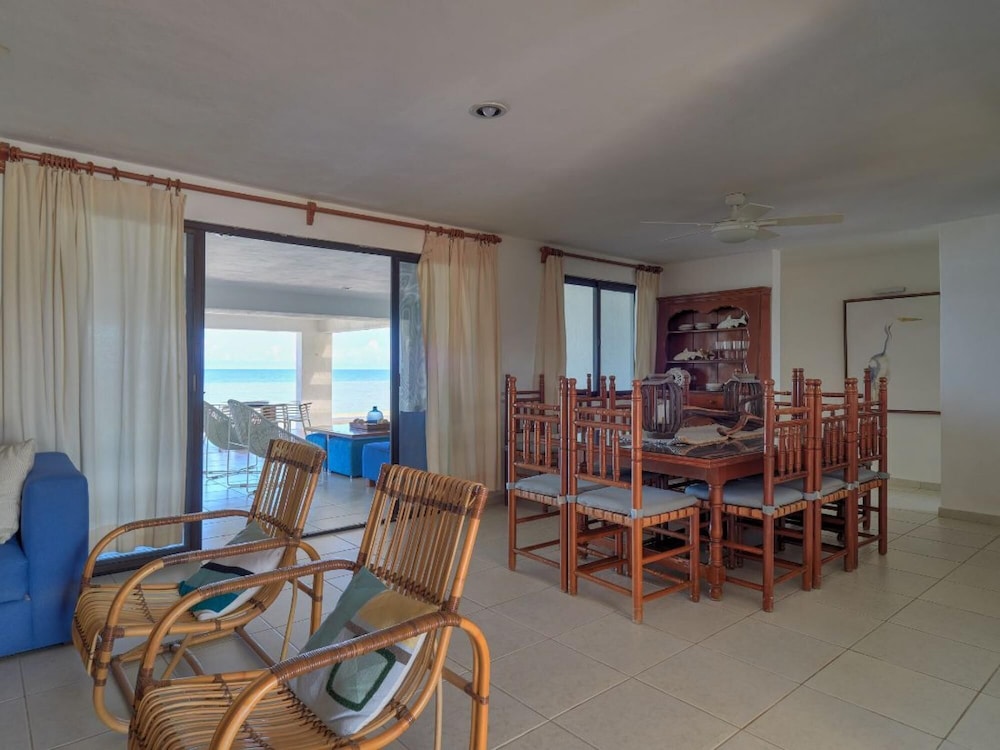 Casa Los Remos - Yucatan Home Rentals view 2