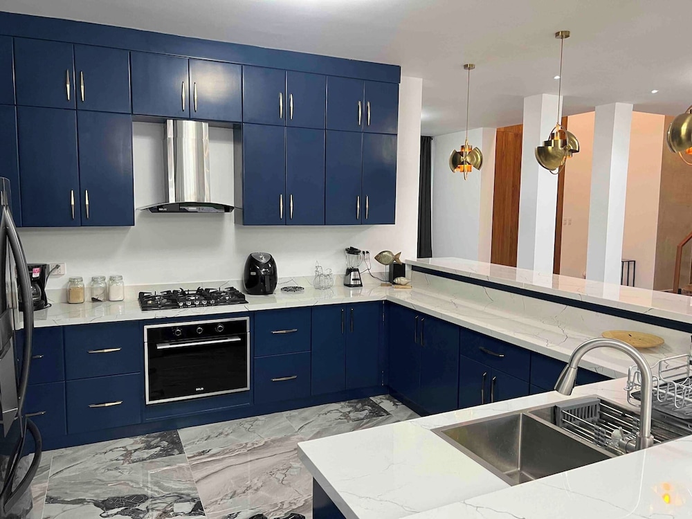 Elegant, Modern Style Villa in Playa Nueva Romana2