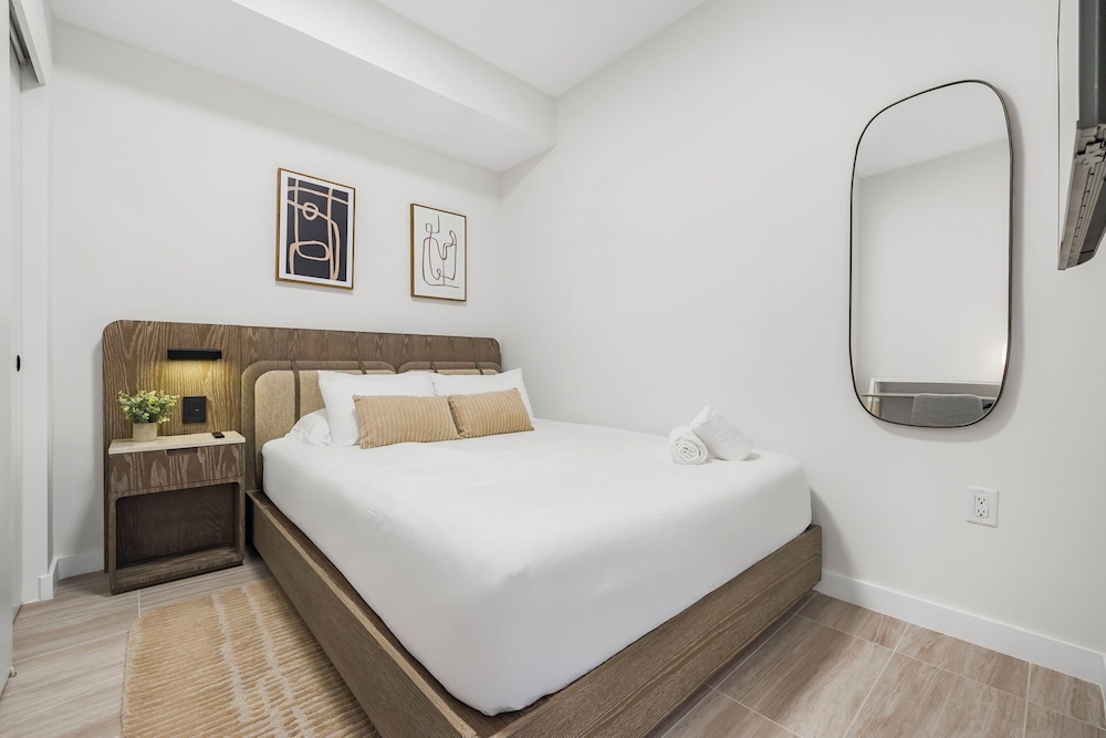 Luxury Condos Near Miami Beach