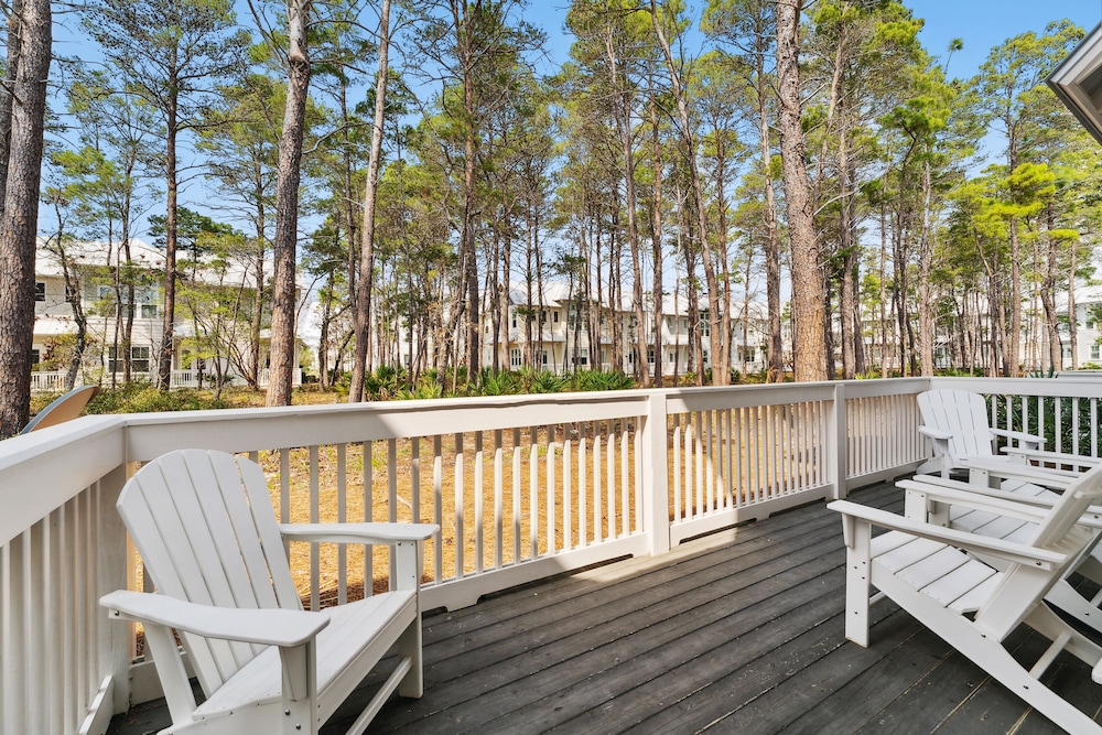 Prominence on 30A by Panhandle Getaways