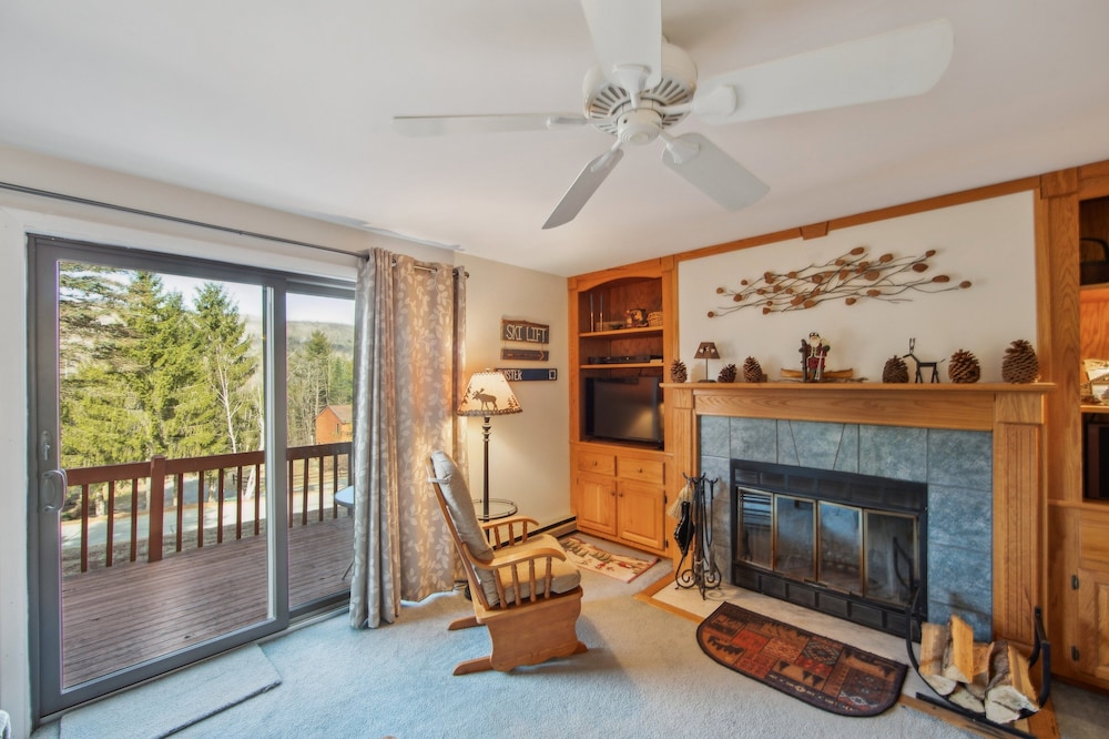 Quick Silver 9d - Comfy Townhome For All Seasons 3 Bedroom Townhouse by The Summit at Gore Mountain