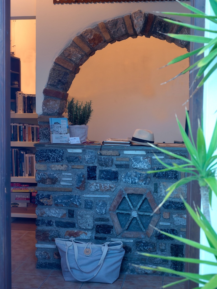 Kallichoron Art Boutique Hotel