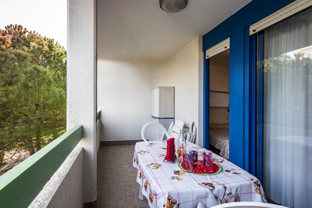 Cozy Bibione Apartment With Comfortable Terrace
