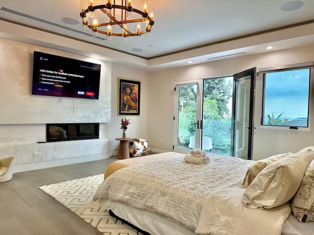 @ Marbella Lane - Enchanted Garden & Pool Hideaway