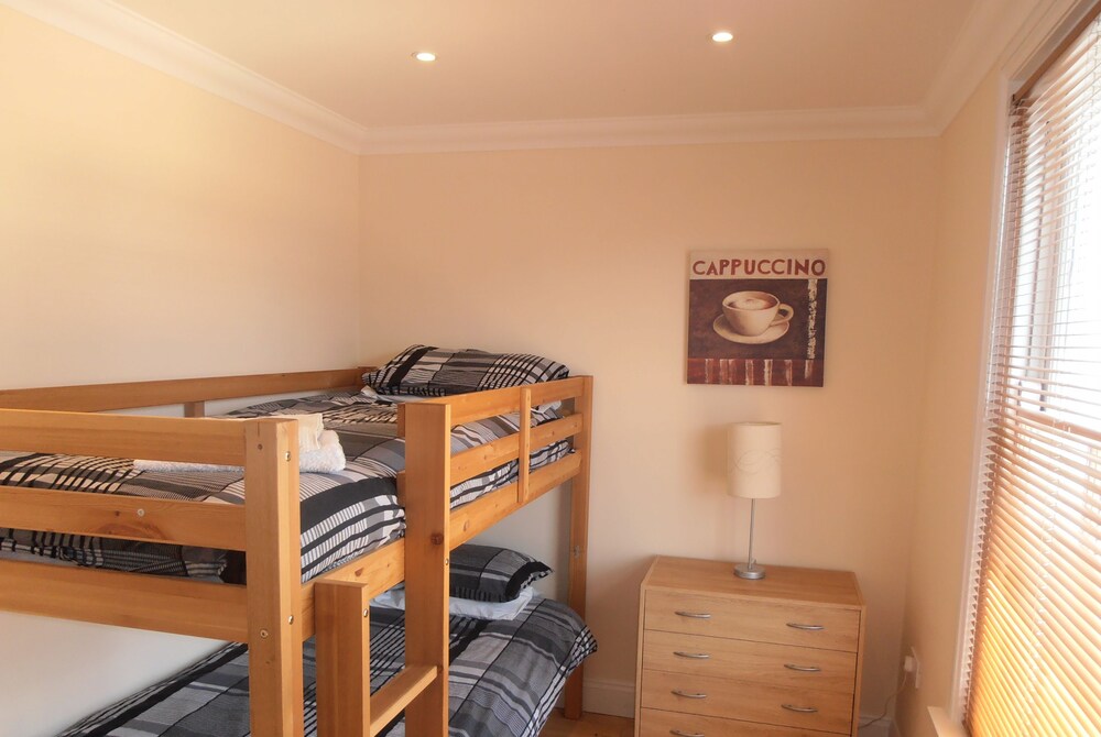 Sandown Vacations - Beachfield - Property Image 12