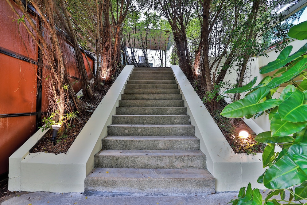 Cliff Haven Villa Krabi